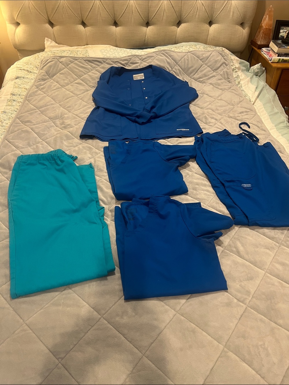 Scrub Set - 5 Pieces